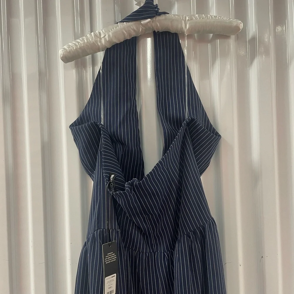 Jayla Pinstripe Halter Maxi Dress - Navy/combo Size L - Picture 4 of 7